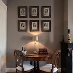 De Schiedamse Couette-café