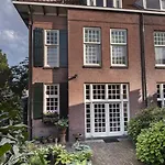 De Schiedamse Couette-café