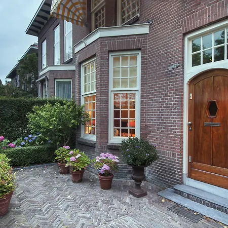 Bed & Breakfast De Schiedamse 4*