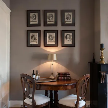 De Schiedamse Bed and Breakfast