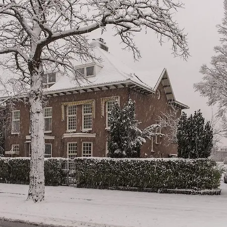 De Schiedamse Bed & Breakfast 3*