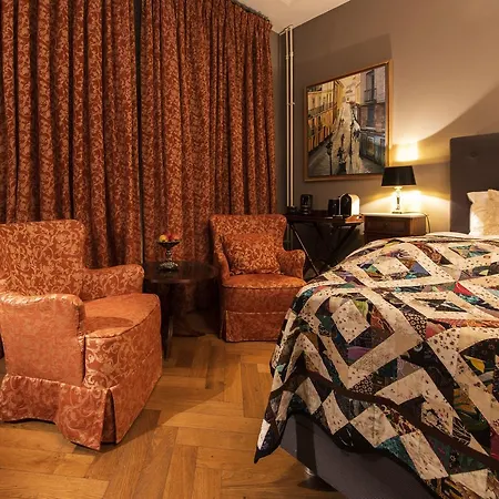 De Schiedamse 4* Schiedam