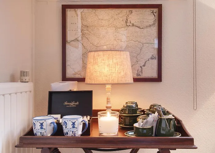 Bed & Breakfast De Schiedamse 4*